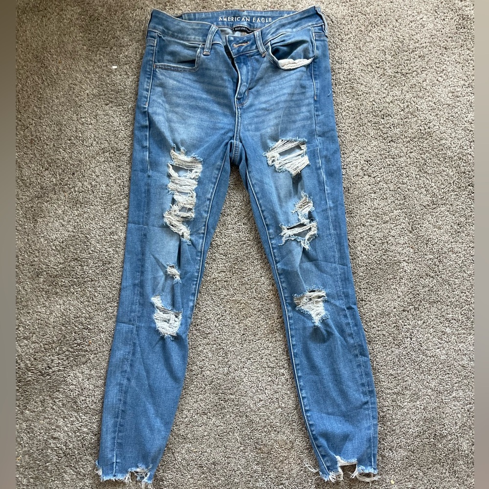 American eagle jeans size 8S distressed